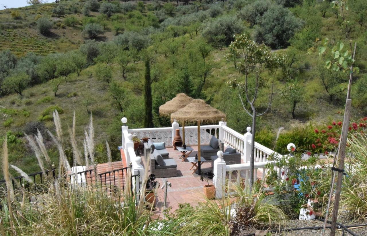 B&B And Apartments Cortijo La Zapatera Canillas de Aceituno 外观 照片